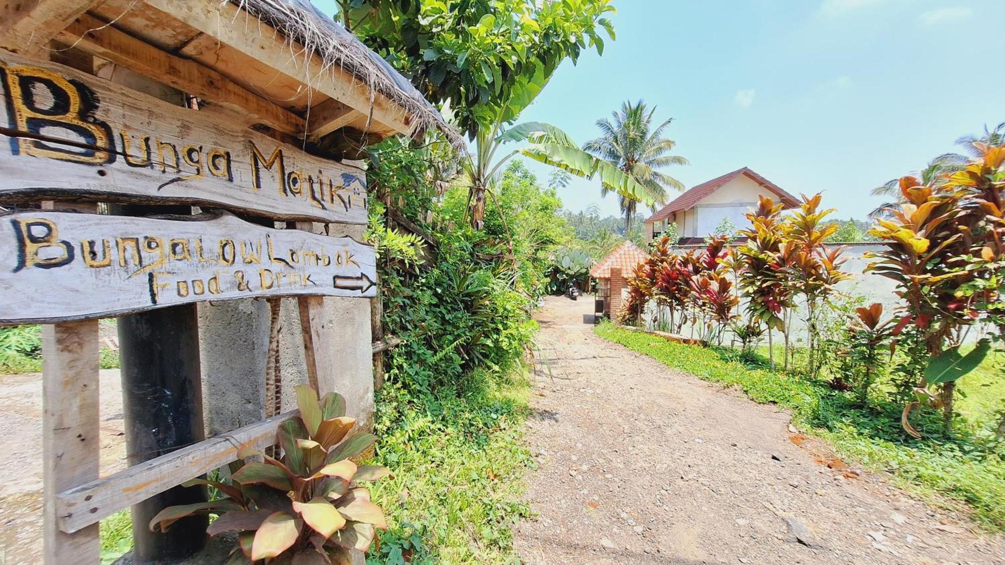 Bunga Maliq Bungalow Lombok Tetebatu Exteriör bild